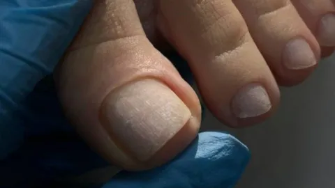 Prestation d'onglerie, Kristy Deianu, à Nice