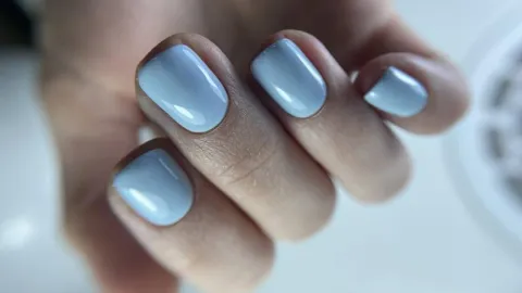 Prestation d'onglerie, Kristy Deianu, à Nice