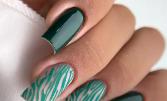 Prestation manucure et pédicure , Nice, KRISTY DEIANU