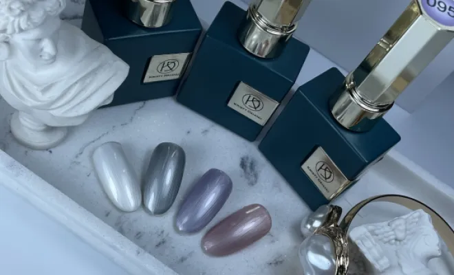 De nouvelles couleurs sont arrivées, Nice, KRISTY DEIANU