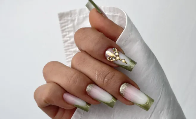 Cette semaine nous avons fini une formation base niveau 1 manucure russe et Popits , Nice, KRISTY DEIANU