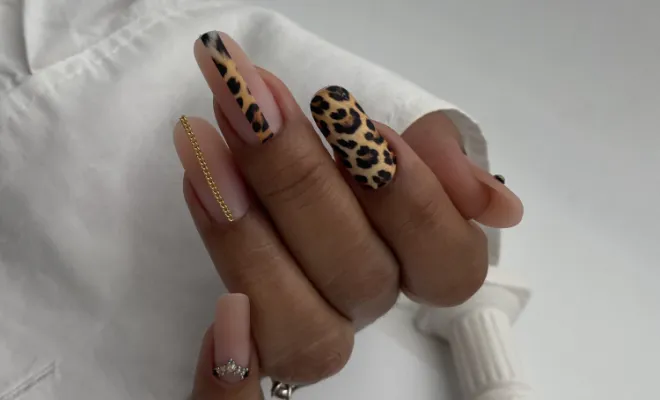 Cette semaine nous avons fini une formation base niveau 1 manucure russe et Popits , Nice, KRISTY DEIANU