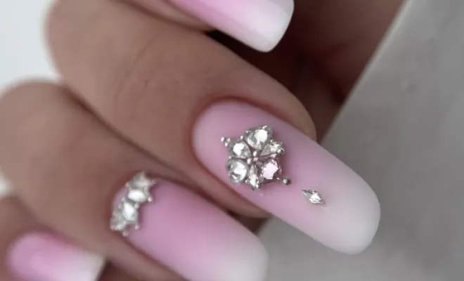 Fin formation manucure russe et Popits à Nice , Nice, KRISTY DEIANU