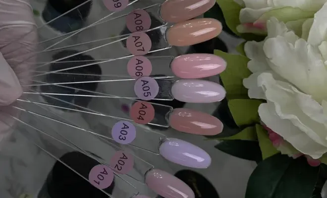 Découvrez notre nouvelle gamme d'acrygène liquide : 24 couleurs pour des extensions d'ongles parfaites, Nice, KRISTY DEIANU